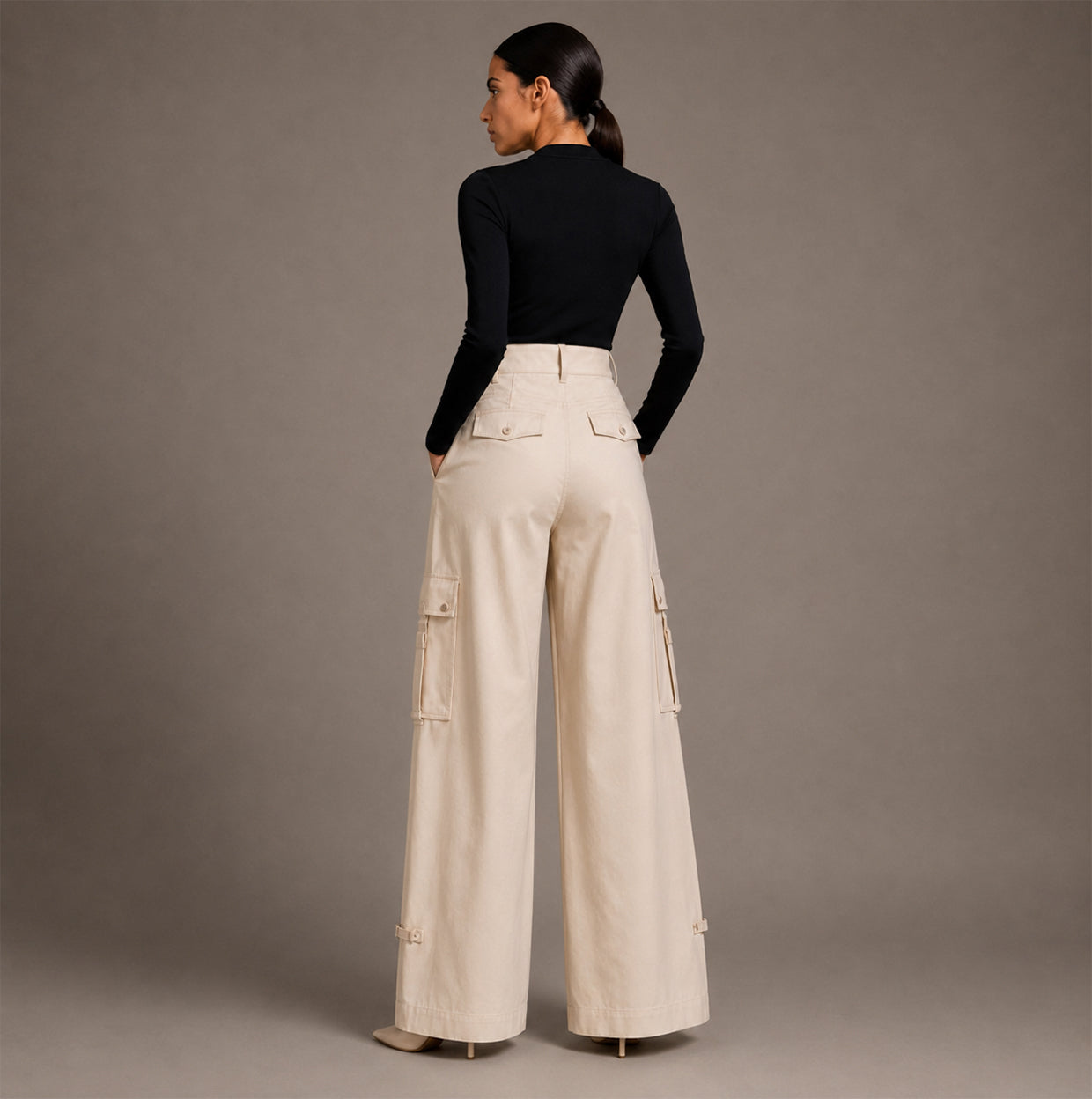 Modern Line Cargo Wide Leg Pant